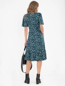 Jolie Moi Dixie Animal Print Twist Front Midi Dress, Green Animal 8 Jolie Moi Dixie Animal Print Twist Front Midi Dress, Green Animal -DORIA Clothing Shop 26 09 2020 Anna maggie 145