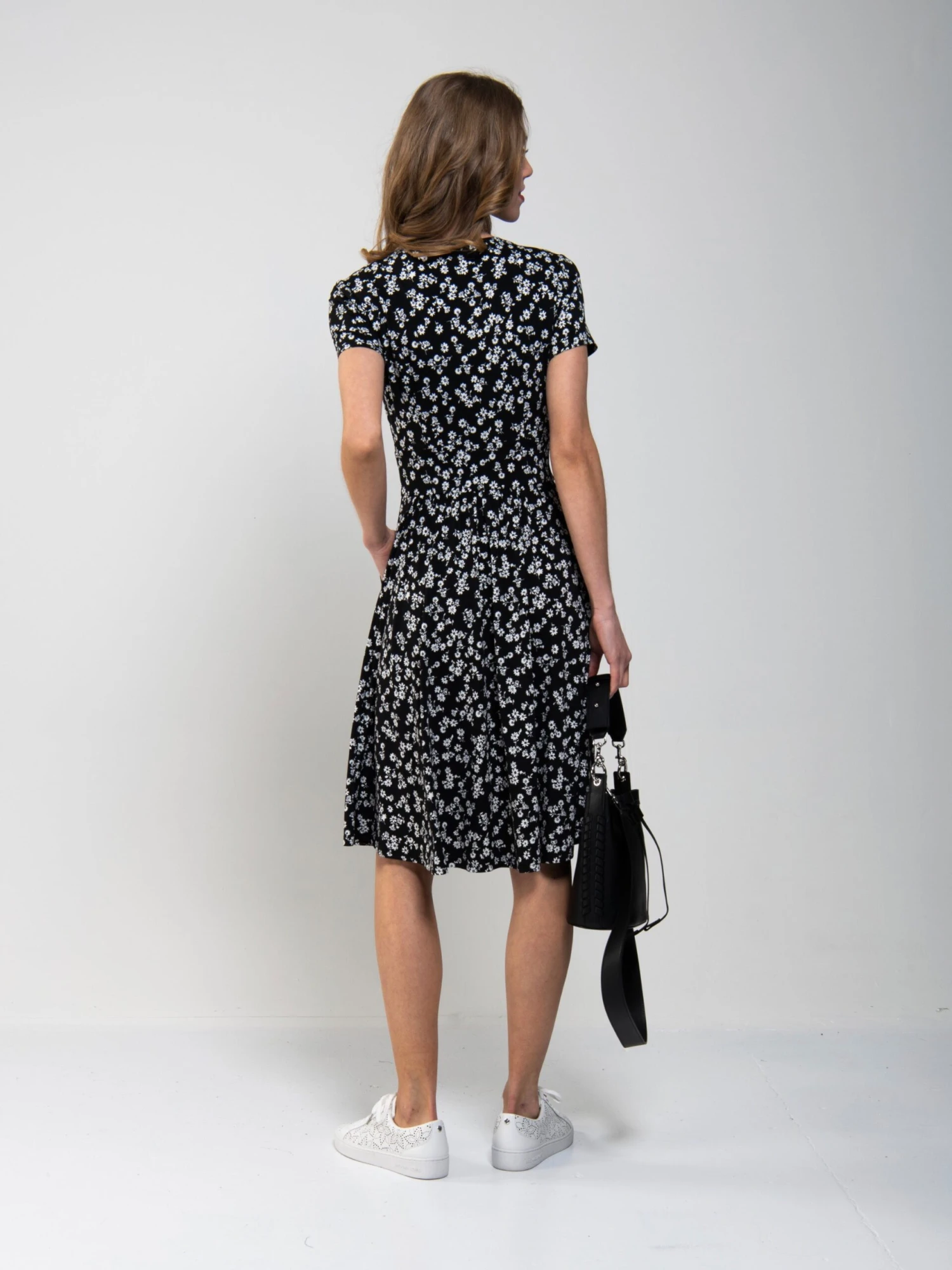 Sweetheart Neck Swing Dress, Black/White 4 Sweetheart Neck Swing Dress, Black/White - Image 4