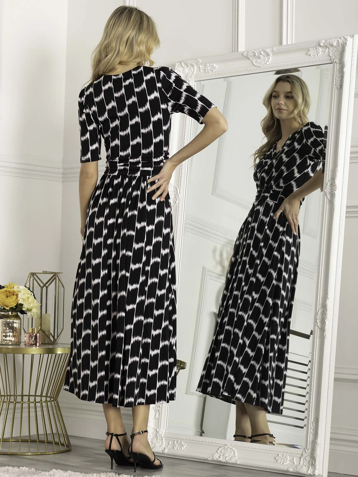 Jolie Moi Akayla Printed Jersey Maxi Dress, Black Geo 2 Jolie Moi Akayla Printed Jersey Maxi Dress, Black Geo - Image 2