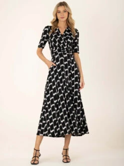 Jolie Moi Akayla Printed Jersey Maxi Dress, Black Geo 14 Jolie Moi Akayla Printed Jersey Maxi Dress, Black Geo -DORIA Clothing Shop AY621133 BlackGeo 6
