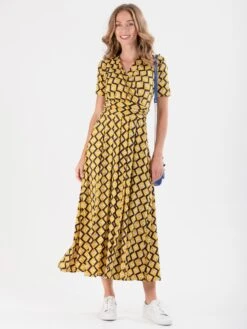 Sleeved Jersey Maxi Dress, Yellow Geo -DORIA Clothing Shop DSC 1215 f2f64c8c 43a1 4a67 a73f 9c10ea33fffc