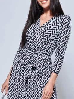 Geometric Print Long Sleeve Maxi Dress, Black Geo 7 Geometric Print Long Sleeve Maxi Dress, Black Geo -DORIA Clothing Shop G5041331 BlackGeo 3