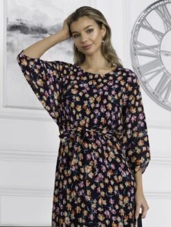 Chiffon Pleated Batwing Sleeve Maxi Dress, Navy Floral 9 Chiffon Pleated Batwing Sleeve Maxi Dress, Navy Floral -DORIA Clothing Shop LSF 0106 NavyFloral 4