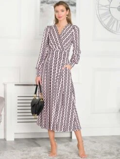 Jolie Moi Nancy Long Sleeve Maxi Dress, Pink Geo -DORIA Clothing Shop N 312621 PinkGeo 3 c86174b1 b1c0 45d2 9944 154aea90415b