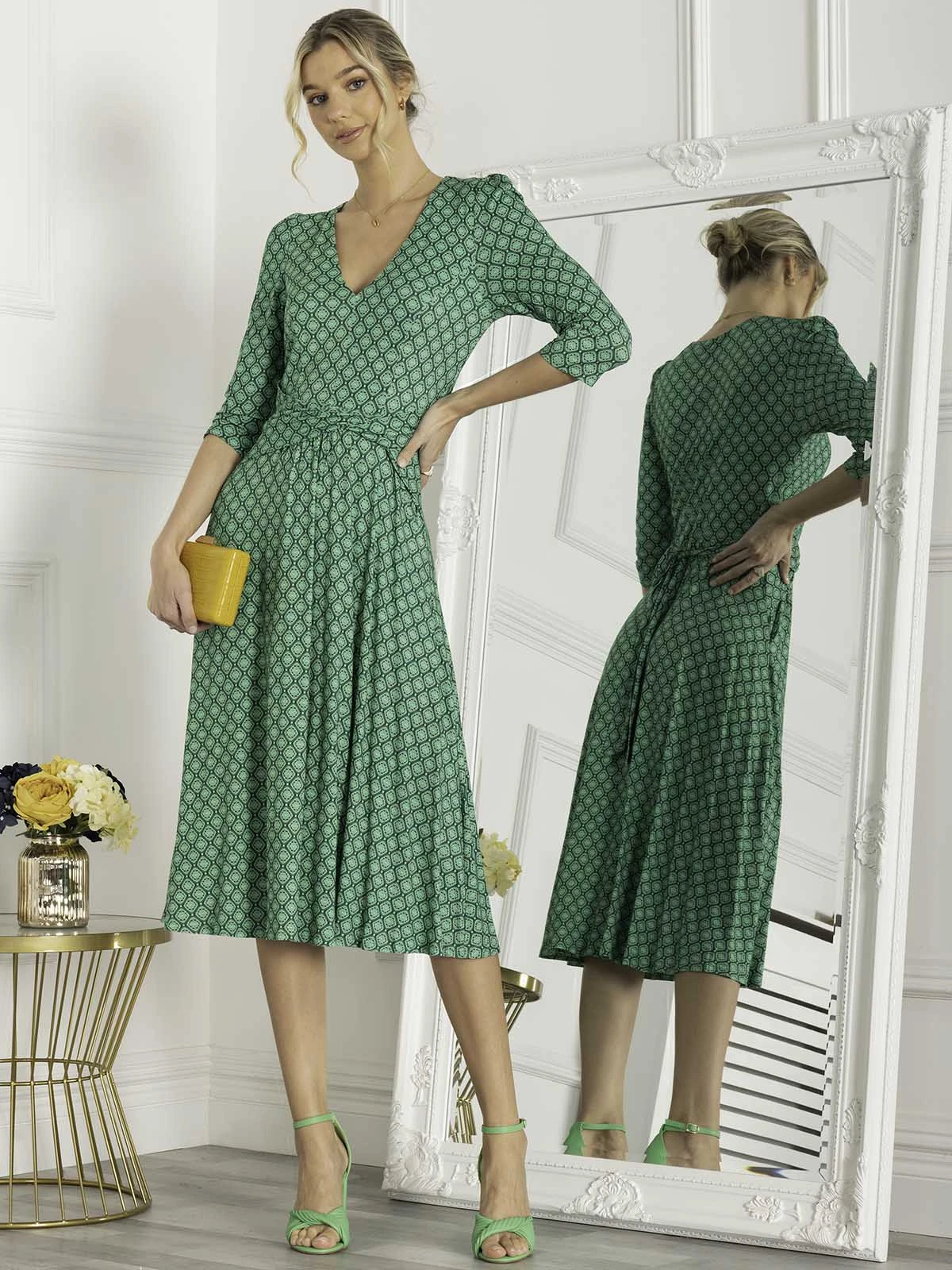 Jolie Moi Delylah V Neck Midi Dress, Green Geo 8 Jolie Moi Delylah V Neck Midi Dress, Green Geo - Image 8
