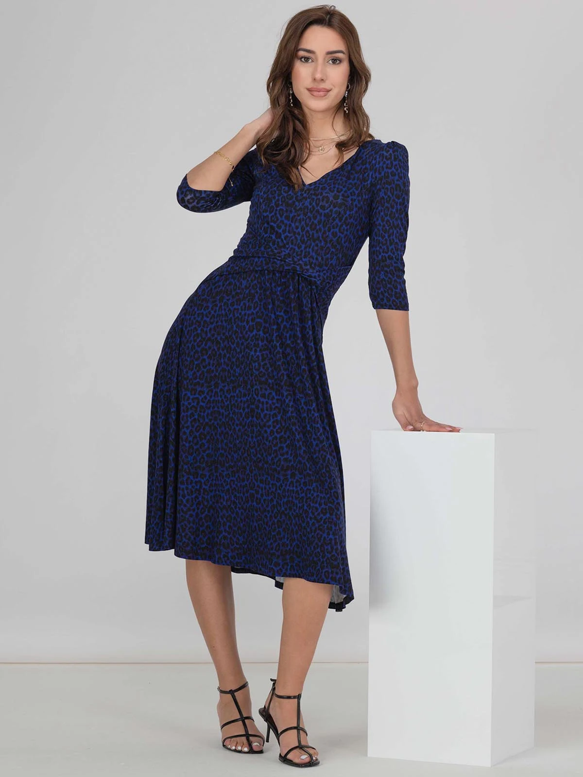 Jolie Moi Delylah V Neck Midi Dress, Blue Leopard 4 Jolie Moi Delylah V Neck Midi Dress, Blue Leopard - Image 4
