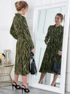 Jolie Moi Shea Viscose Shirt Midi Dress, Green Animal -DORIA Clothing Shop S091 112 Green Animal 3