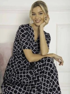 Jolie Moi Kiera Wrap Front Maxi Dress, Navy Geo 9 Jolie Moi Kiera Wrap Front Maxi Dress, Navy Geo -DORIA Clothing Shop Y621 137 NavyGeo 5